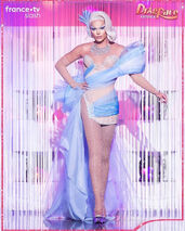 Episode 4 Look