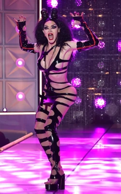 KylieGothLook