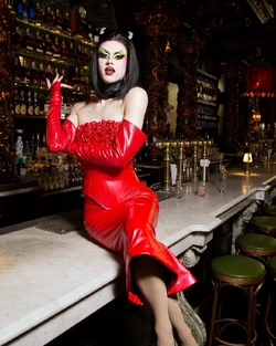 LydiaBKollinsAS10METGalaLook