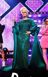 Episode 5 Look