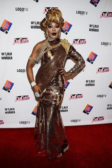 BeBeZaharaBenetS5FinaleLook