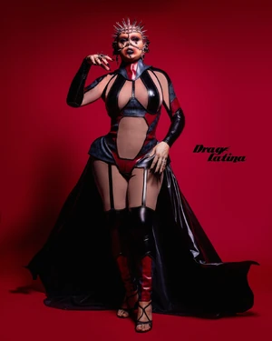 AdrianaFuentesEpisode4Look