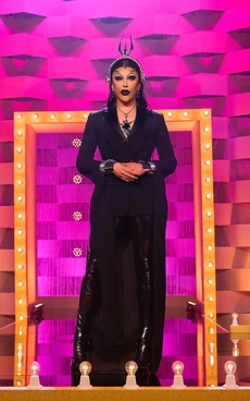 EnvyPeruDRE1E7JudgeLook