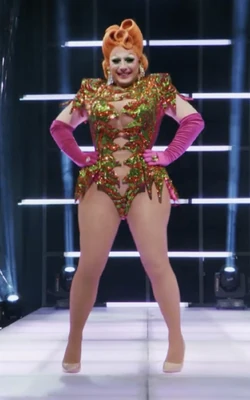 GingerJohnsonUpInTheClubLook