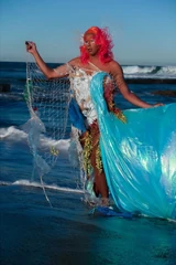 JojoSeaLook.jpg (367 kB) Look no emitido de 'Sea Sickening'