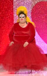 Snatch Game of Love Look – Divine