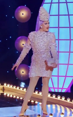 NehelleniaCocktailDressLook