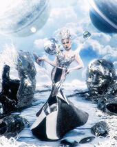 Unaired Futuristic Chic Look
