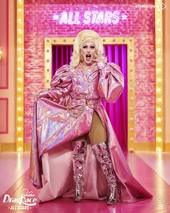 SamanthaBallentinesDRESAS1EntranceLook.jpg (9,3 MB) Look de entrada