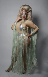 "I'm a Winner, Baby" Performance Look