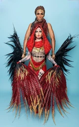 SoaMakeoverLook.jpg (341 KB) Un Air de Famille Look – with Kiki de Muse