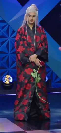 GawdlandSugarDaddyLook
