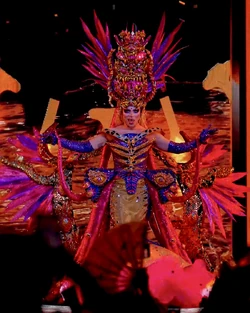 FifíEstahLMD6EP12Look2