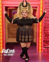 Half-Time Show Look – Madonna