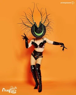 AngelitaLaPerversaHeaddressLook