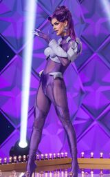 Monochromatica: Futuristic Pop Princess Look