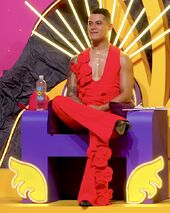 Episode 4 Look