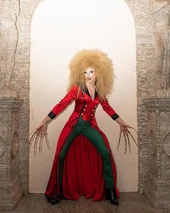 LéLéCocoonHairyAffairLook.jpg (338 kB) Look no emitido de 'A Hairy Affair'