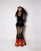 Burn Baby, Burn Look