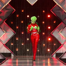 Alien Superstar Look