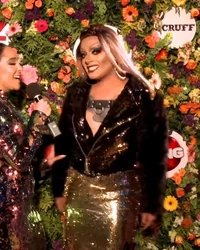 DebraMenRedCarpetLook