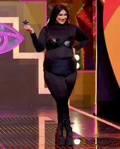 GvajardoSLM1EP3LipSyncLook.jpg (191 kB) Look del lip sync del episodio 3