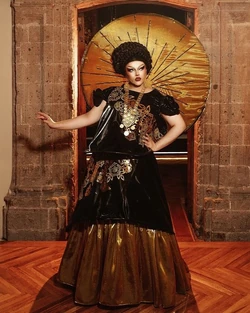 NinadelaFuenteDRMX2FuturisticLook