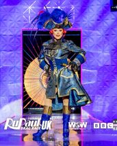 Queen of Your Hometown Look – Stockton-on-Tees