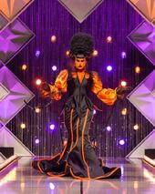 Coronation Eleganza Look