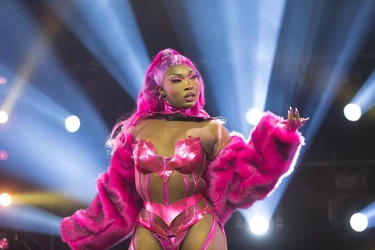 MakaylaCoutureGoOffQueenRumixLook