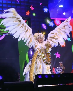 FifíEstahFinaleLook1