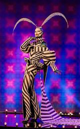 Monster's Ball Look – Don't Say My Name 3 Times