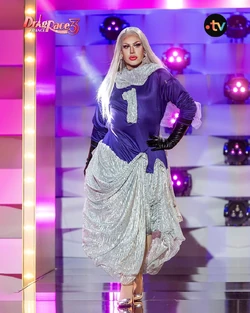 EdehaNoireOpeningCeremonyLook