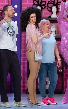 JaneySavetheDateLook