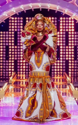 KellyHeeltonFinaleLook