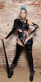 Cast RuVeal Look