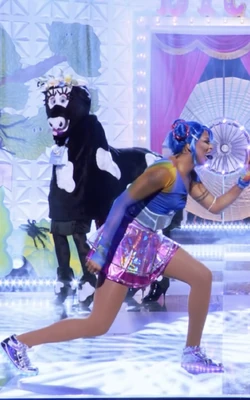 CaraMelleRusicalLook