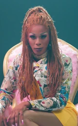 Look del comercial "Você Não Está Só"