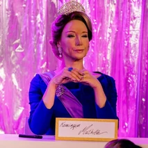 Snatch Game Look – Queen Mathilde of Belgium