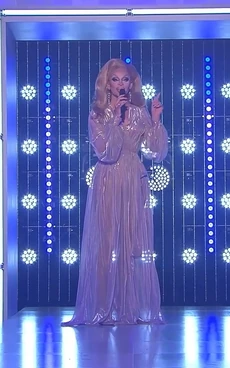 AdmiraThunderpussyTalentShowLook