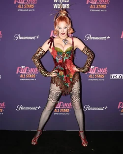 BoscoAS10PremierePartyLook