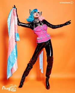 LaNiñaDelantroFutureLook