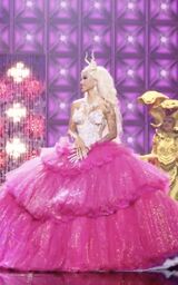 Look de 'Your Best Drag Eleganza'