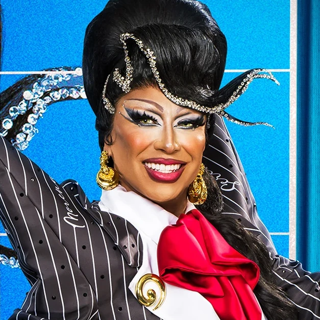 SerenaMorenaUKvsTW3CastMug