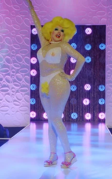 KarenBornNakedLook1