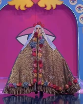 Unaired La Más Monja Coronada Look