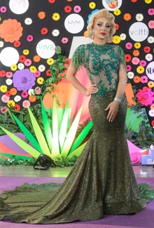 MadisonPurpleCarpetLook