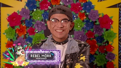 RebelMörkConfessionalLook