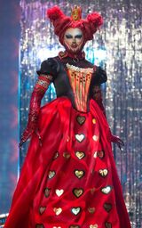 Who's Your Queen? Look – Queen of Hearts