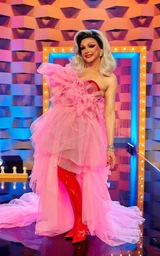 Look del escenario principal del episodio 5